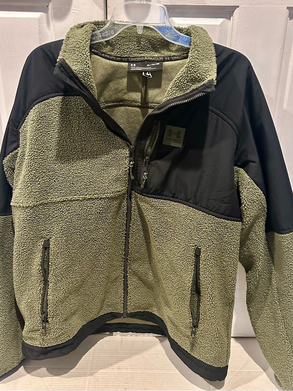 Under Armour Olive Green and Black Sherpa Fleece Jacket